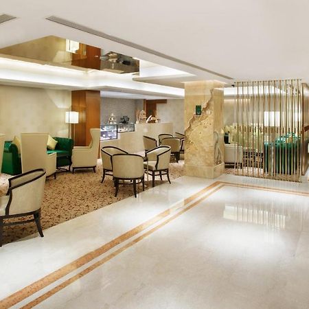 Holiday Inn Dhaka City Centre By Ihg Exterior photo