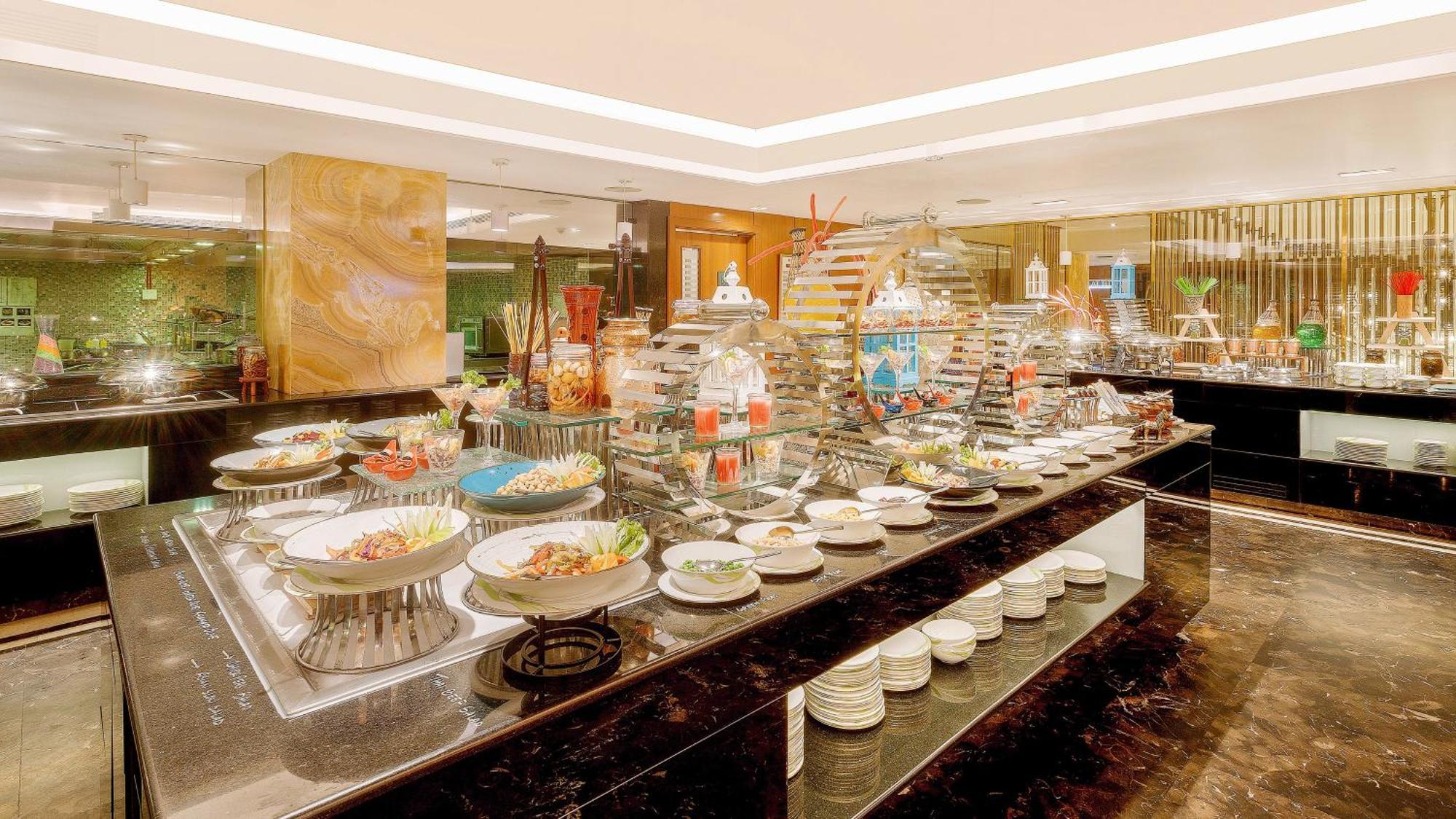 Holiday Inn Dhaka City Centre By Ihg Exterior photo